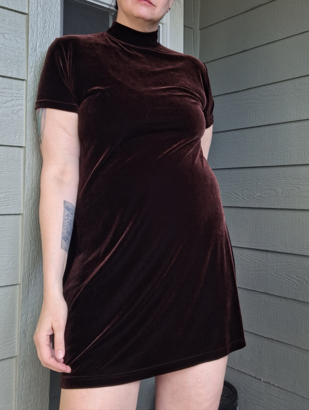 Jacqueline Ferrar Dark Brown Velvet Short Sleeve Mock Neck Dress Plus Size 16